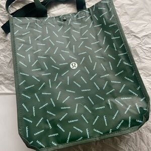New Lululemon Green Big Market Bag Green